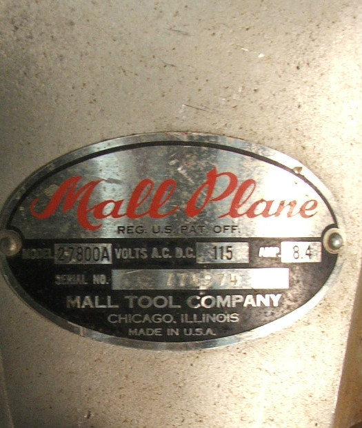 VINTAGE MALL PLANE H.D. MODEL 27800A WITH CASE
