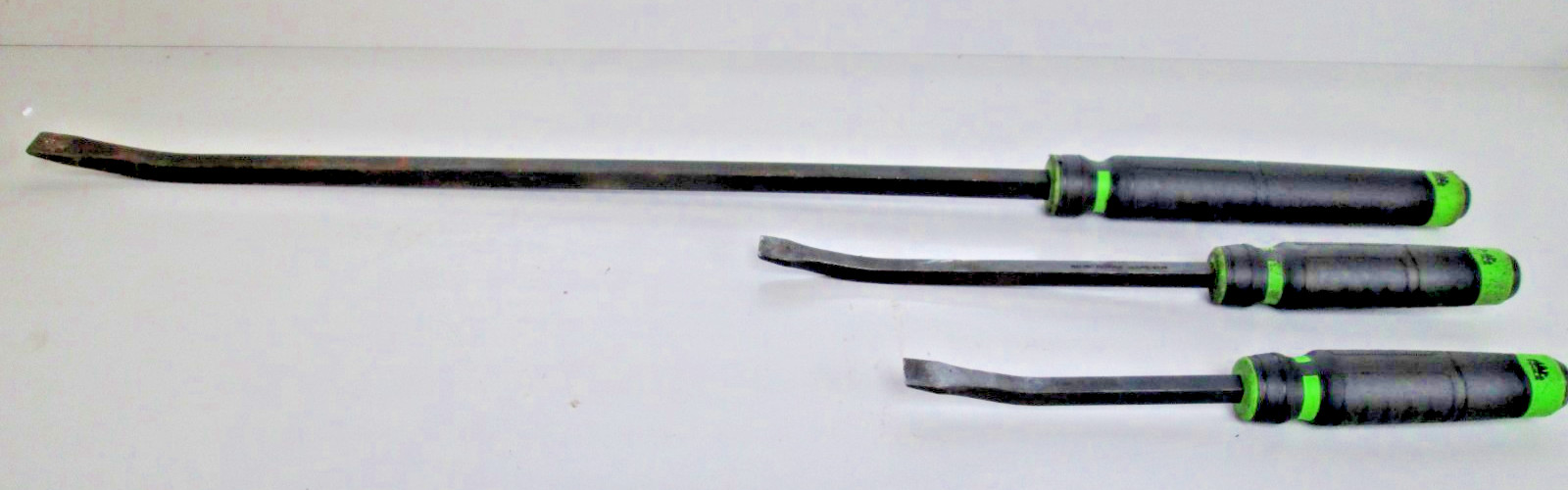 SET MOF MAC TOOLS PRY BARS WITH COMFORT GRIP HANDLES