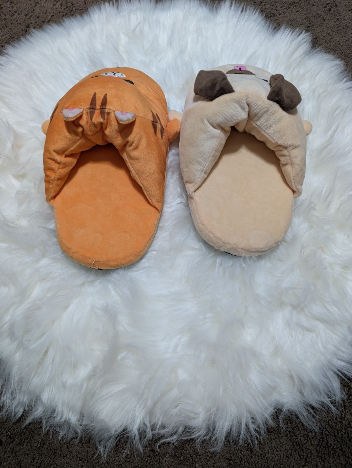 Inseparables Cute Dog and Cat Plush Slippers