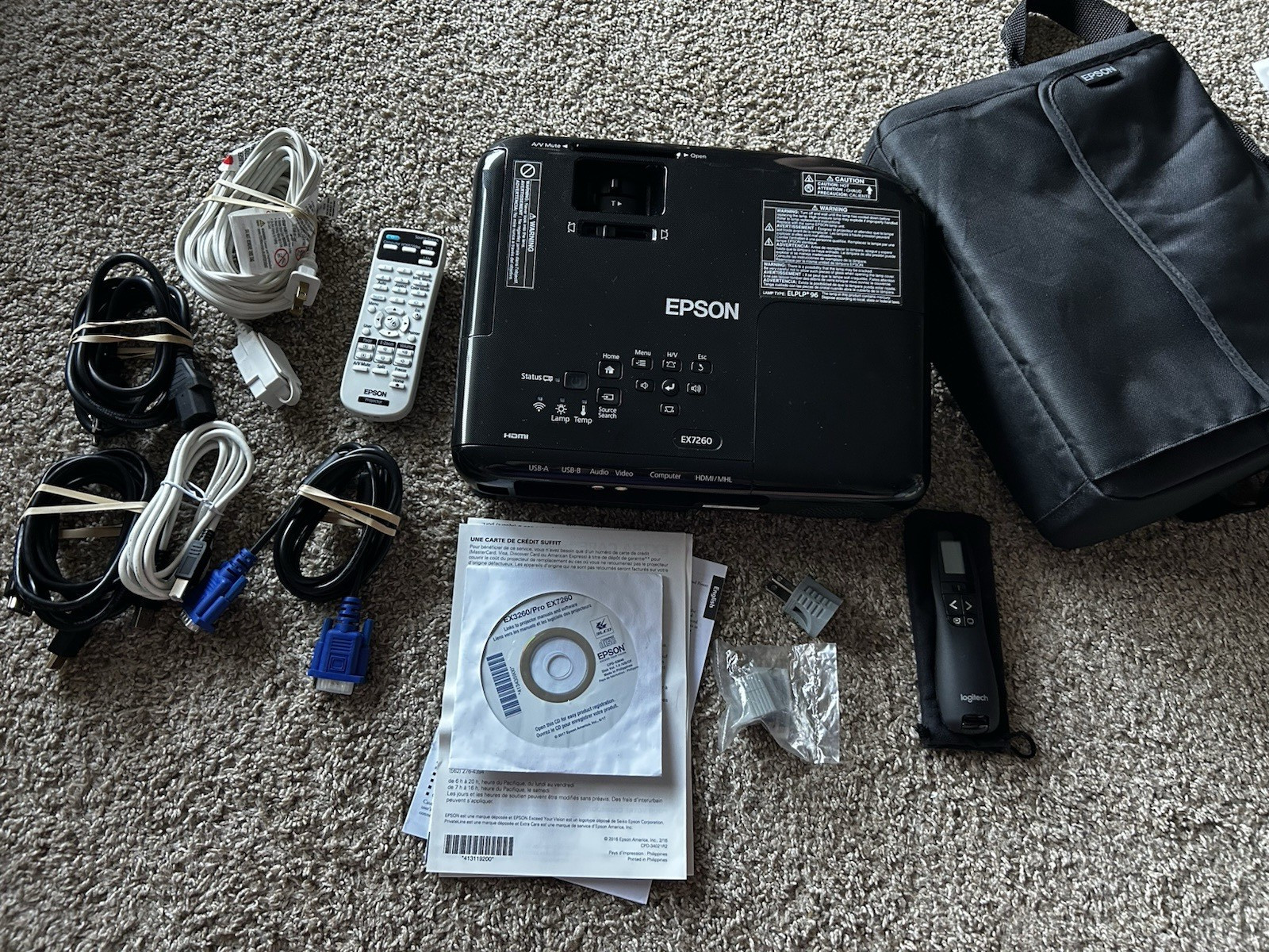 Epson EX7260 / H845A Wireless WXGA 3LCD Projector + Logitech presenter R800