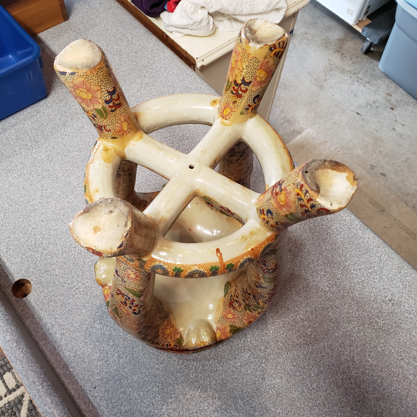 Hard to find - Vintage Regency Gilt Floral Ceramic Stool - Beautiful Piece!
