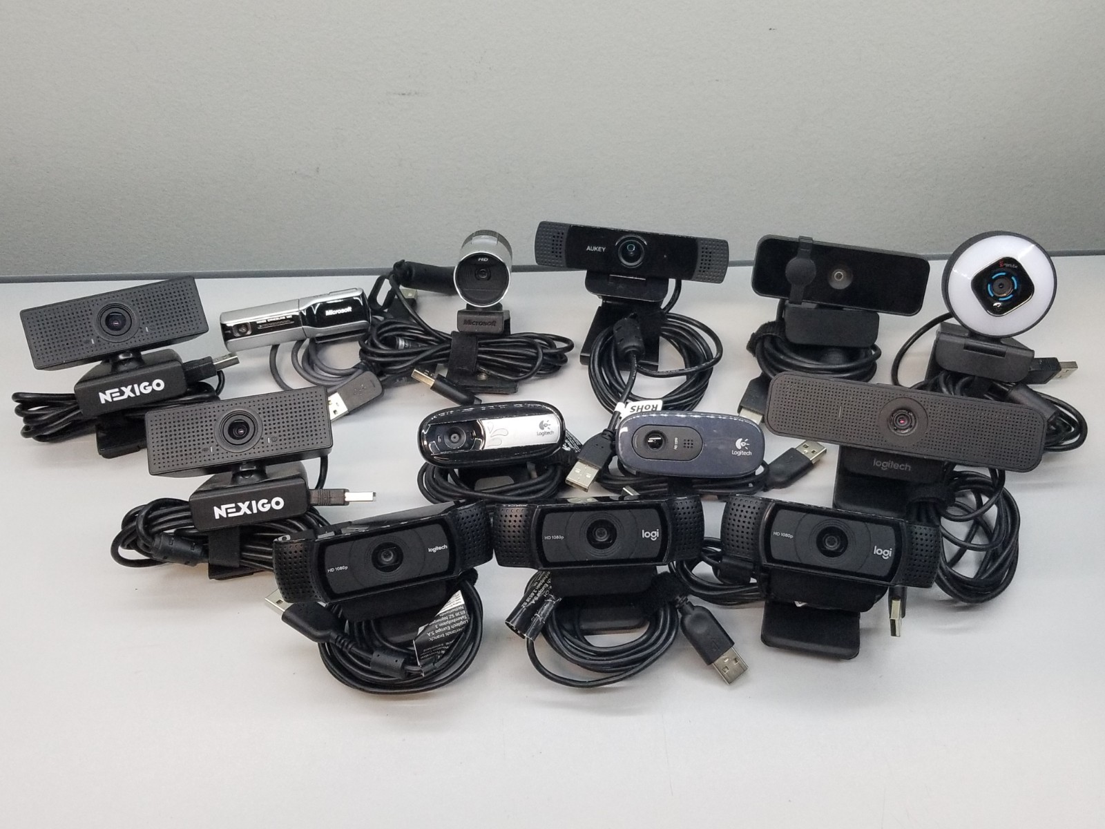 Lot of 13 USB Webcams Various Brands Tested and Working