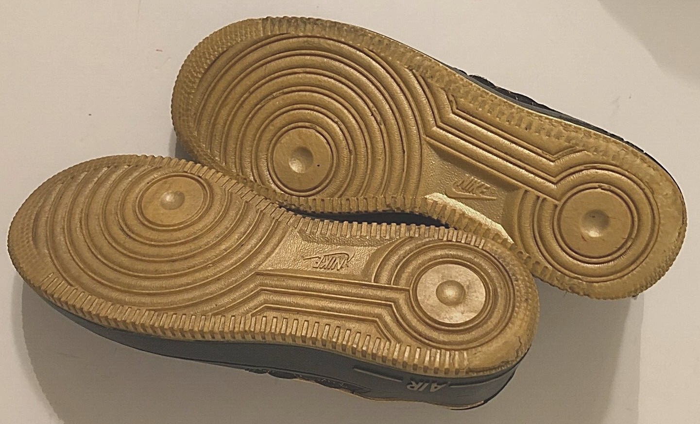 Nike Air Force 1 Low Top Black Holographic Gold Heat Vintage Unisex Sneakers 7.5