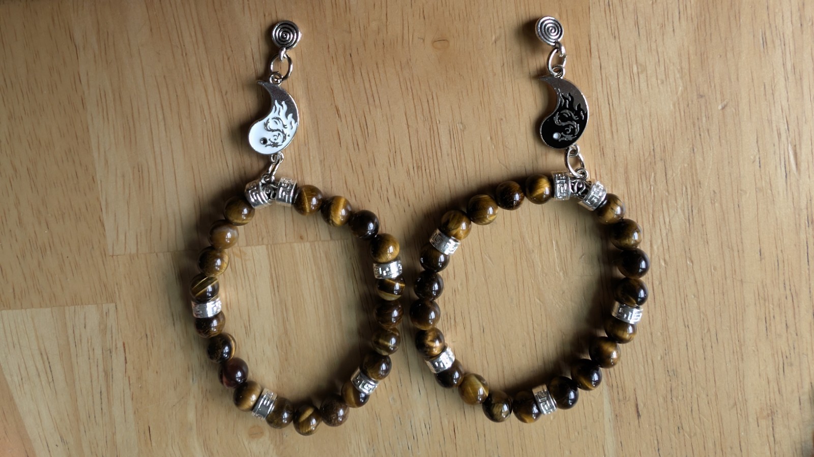 Hand Made Beaded Stretch Bracelet Set Tigers Eye Ying Yang