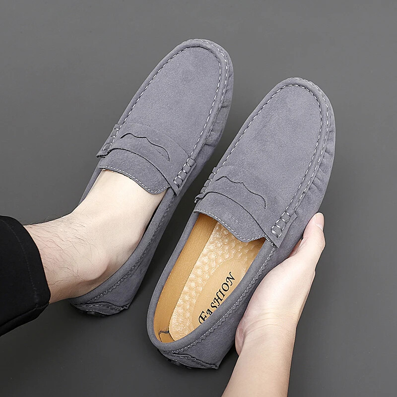 Fashion Men's Suede Loafers Comfortable Casual Shoes Slip on Flat Driving Shoes