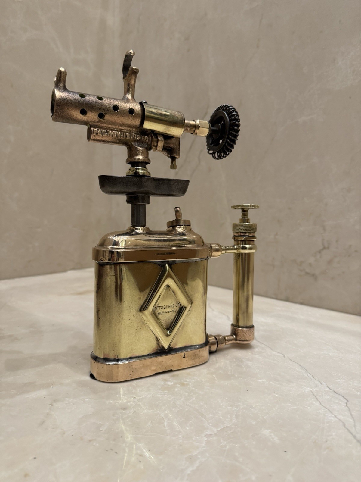 Rare OTTO BERNZ 1910 blow torch Flat Tank Raised Diamond