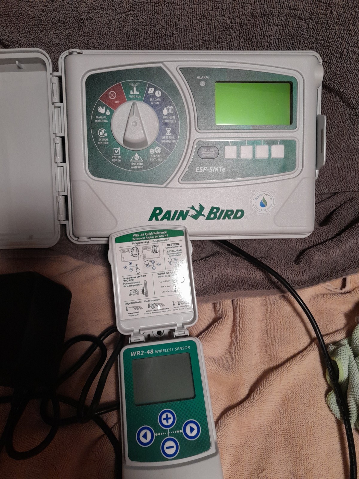 Rain Bird ESP-SMTe Sprinkler Controller With WR2-48 Sensor