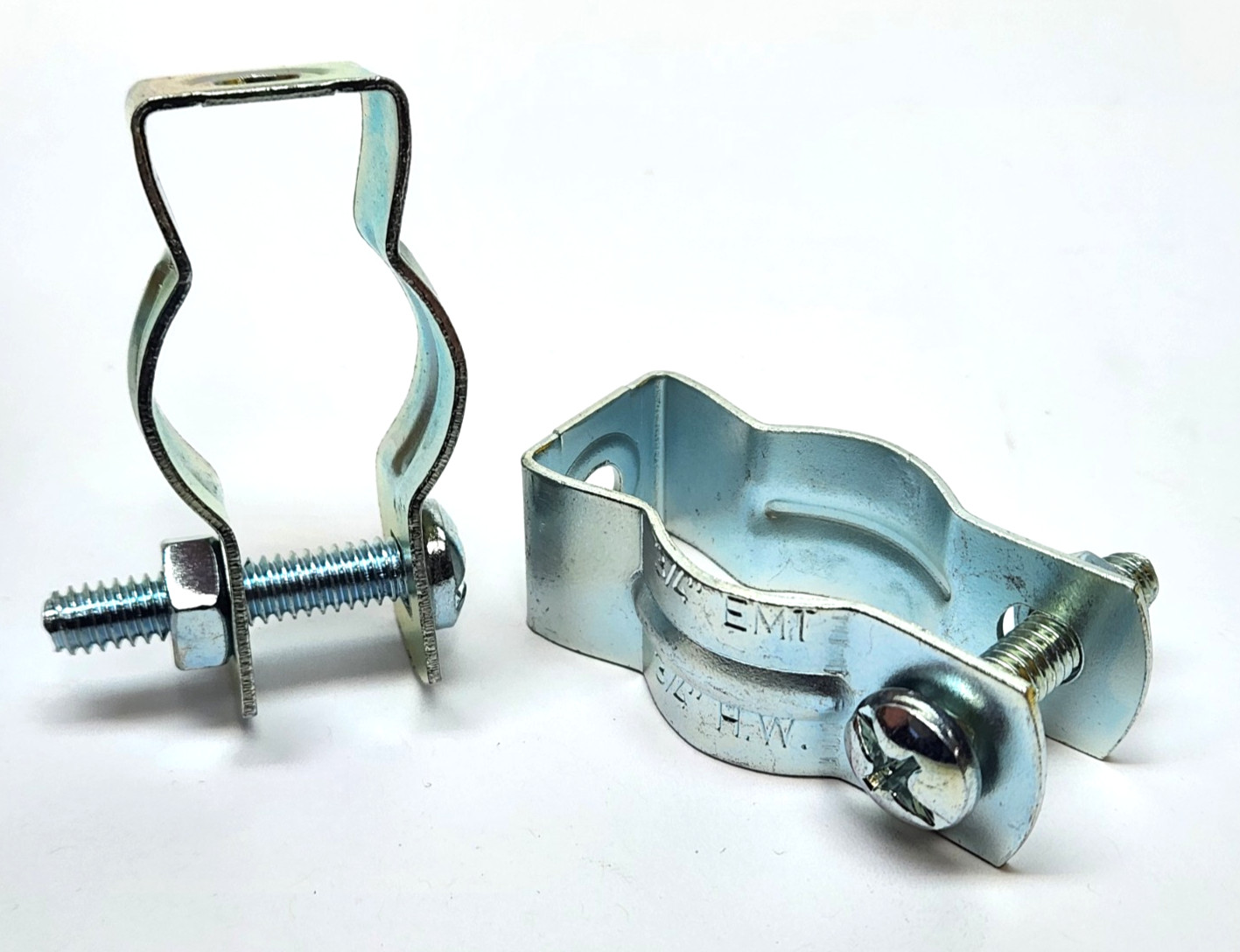 50 PIECES - Eaton Crouse-Hinds 1B EMT Conduit Hangers 3/4” Steel #1