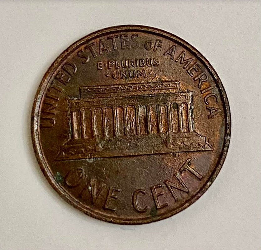 ONE CENT LINCOLN PENNY 1986, RIM & D MINT MARK DAMAGE .