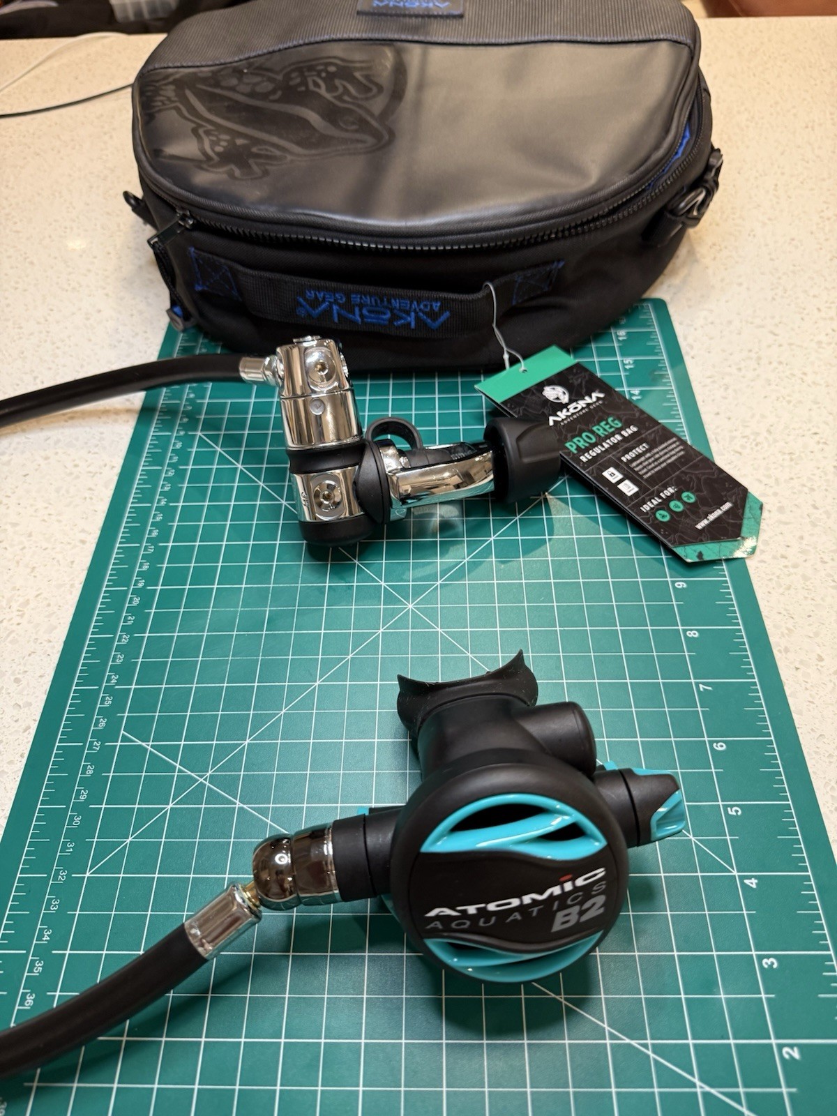 DDD’s Atomic Aquatics B2 Scuba Diving Regulator - Sealed - Yoke
