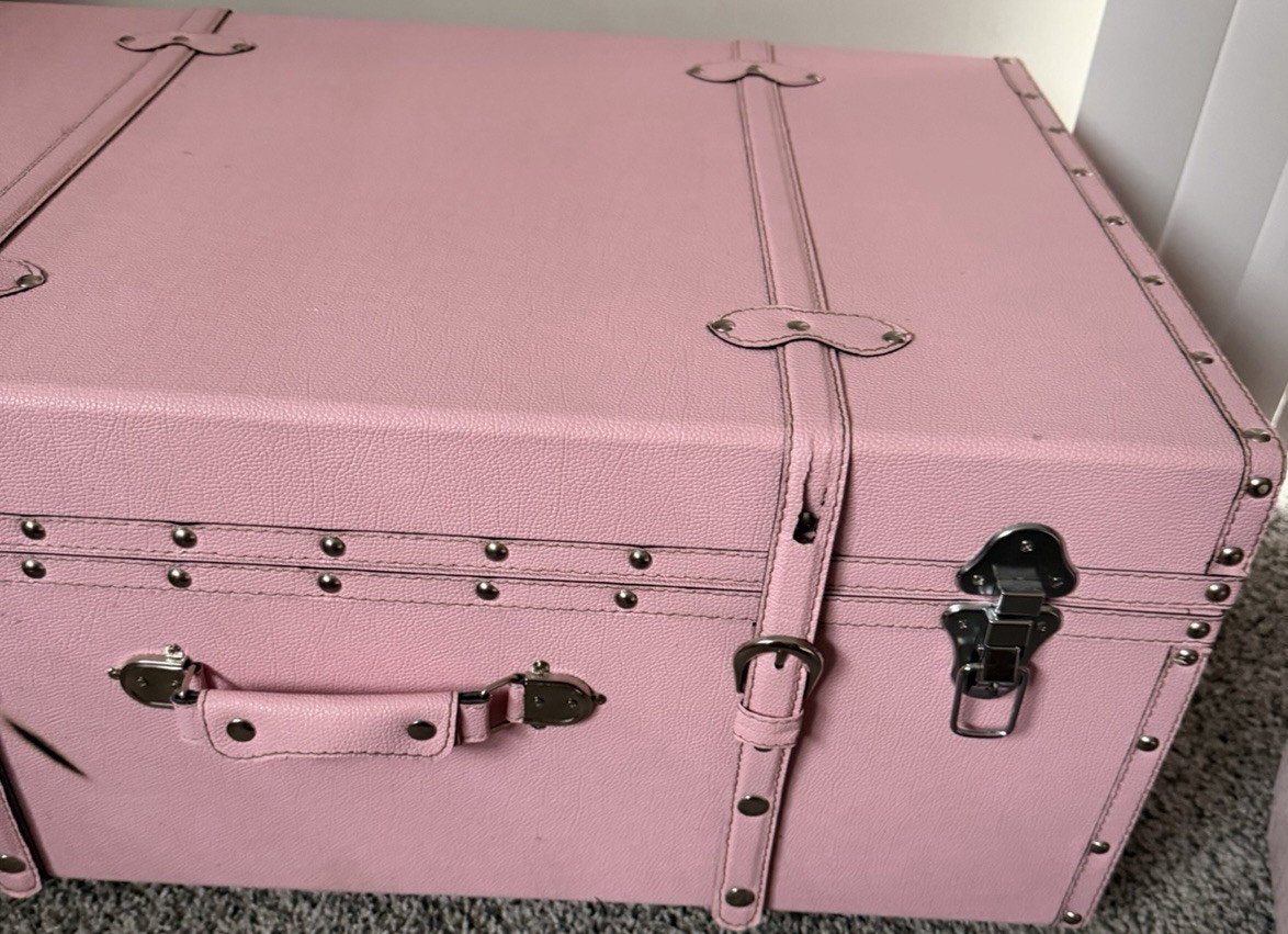 Bed Bath & Beyond Pink Metal Trunk Chest 29x19x12 in with Lock & Handle