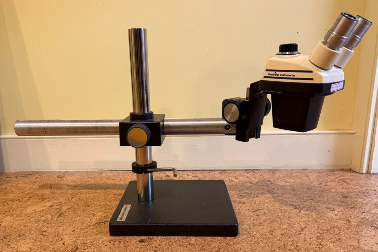 Laboratory Microscope 7X-30X Bausch & Lomb Stereo Zoom 4 w/Heavy Duty Boom Stand