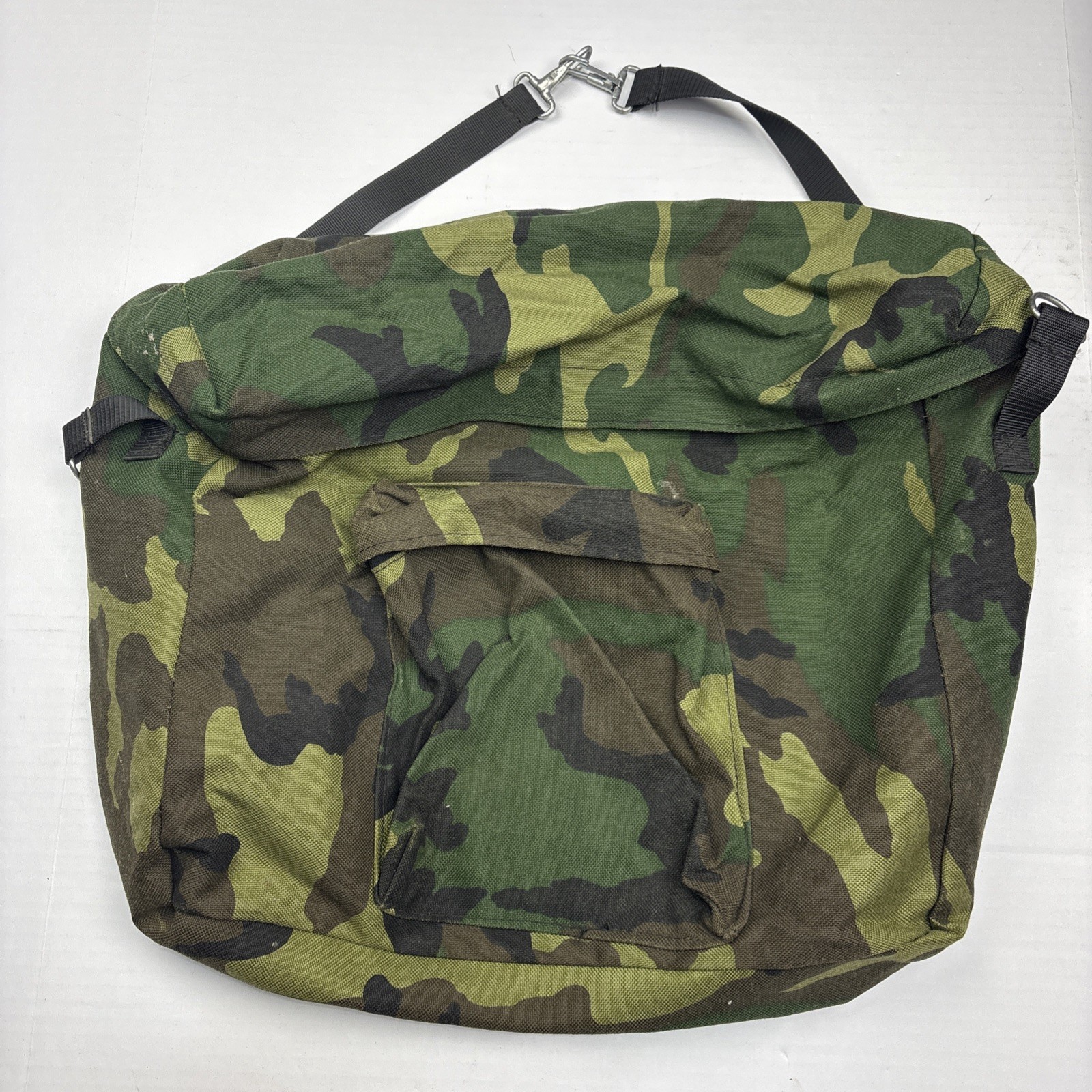 Vintage Camouflage Bag Pouch Army Military Travel Woodland Camo Canvas Surplus