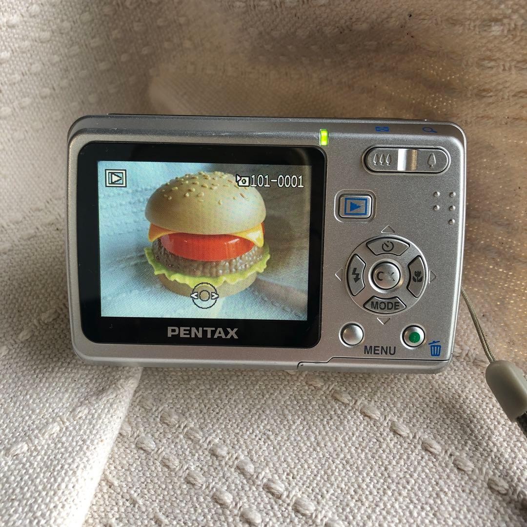 PENTAX Optio E40 8.1 Megapixel Compact Digital Camera Excellent Condition