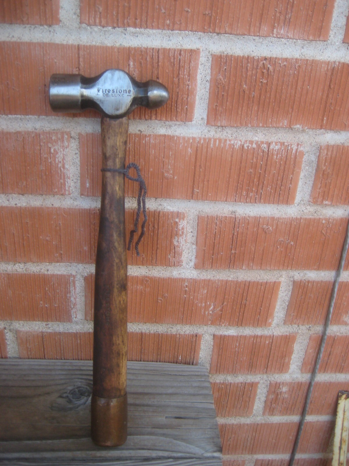 1940s Vintage 16 oz. Head x 13" Length ** FIRESTONE *** Ball Peen Hammer USA