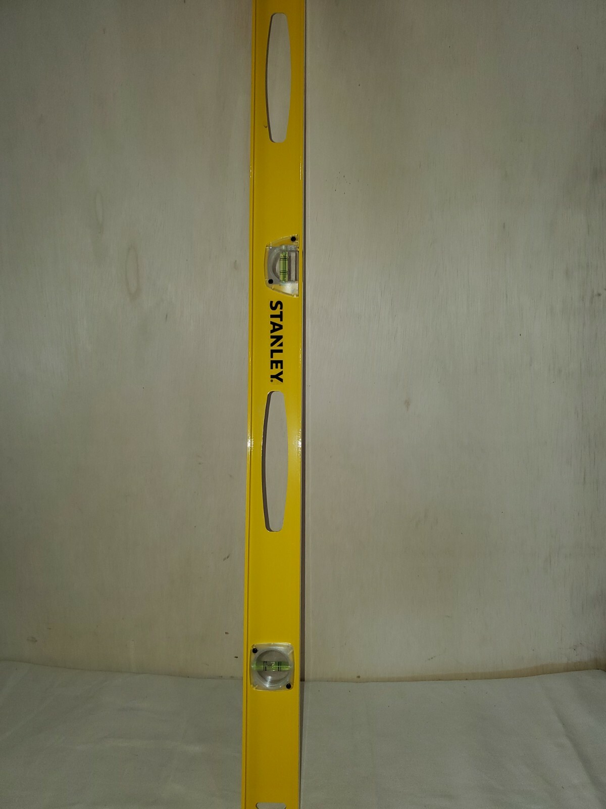 Stanley 4 FT. Level  Aluminum Top Reading 3 Vial I-Beam