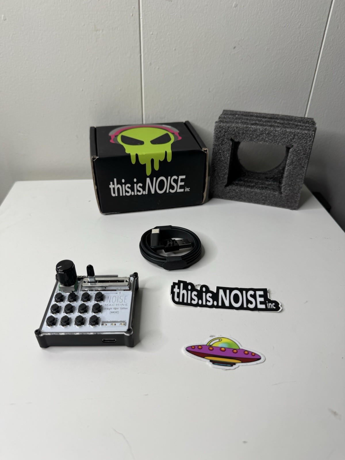 this.is.noise NMSVE Bluetooth Midi Controller Straight Vibin' Machine
