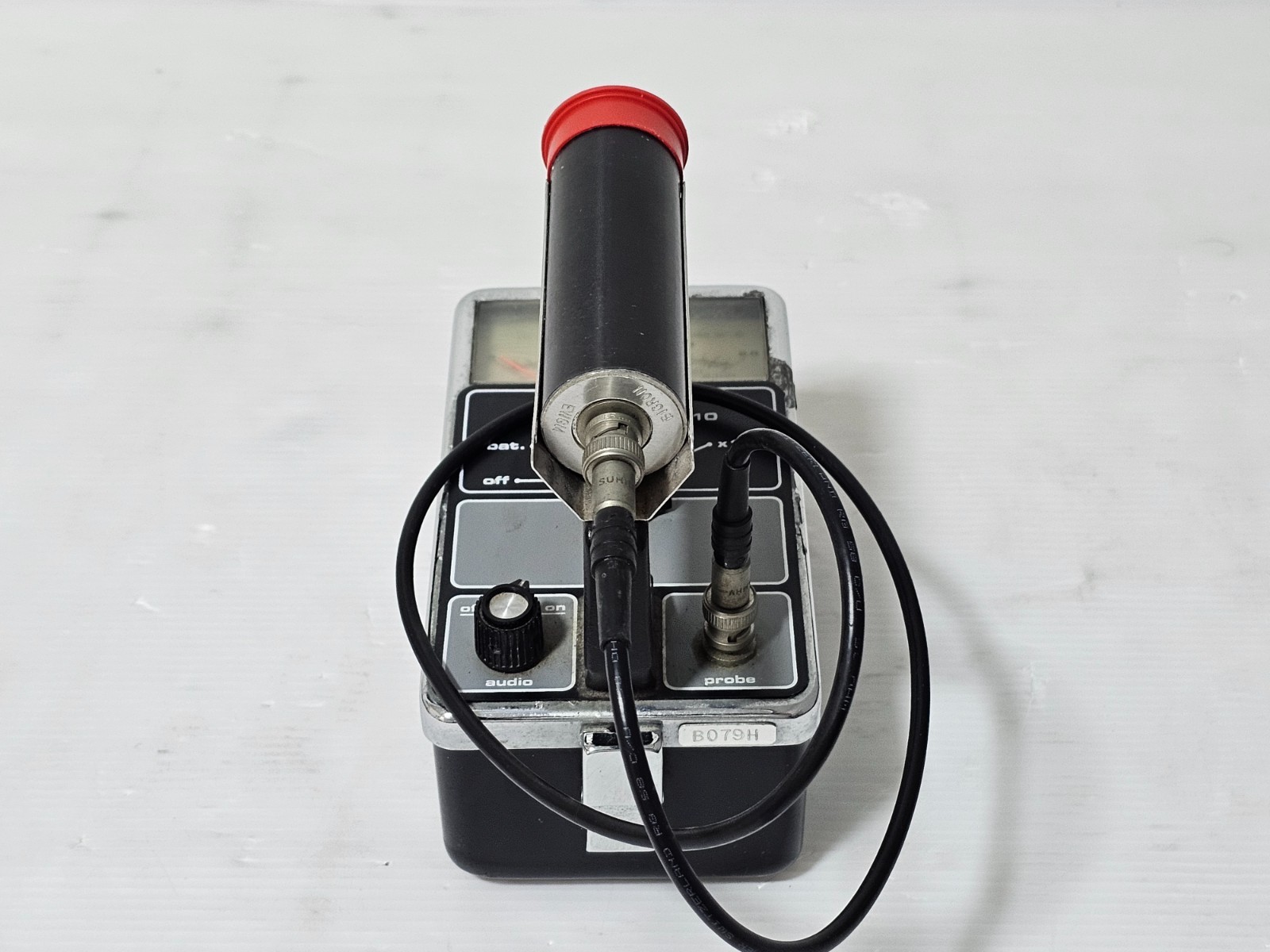 Bicron Surveyor 200 Meter Geiger Counter w/ Probe