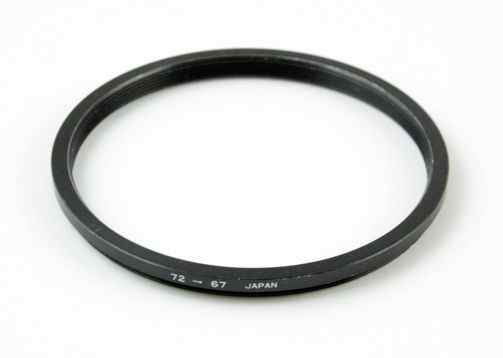 U199263 72mm to 67mm Step-Down Ring 72-67mm