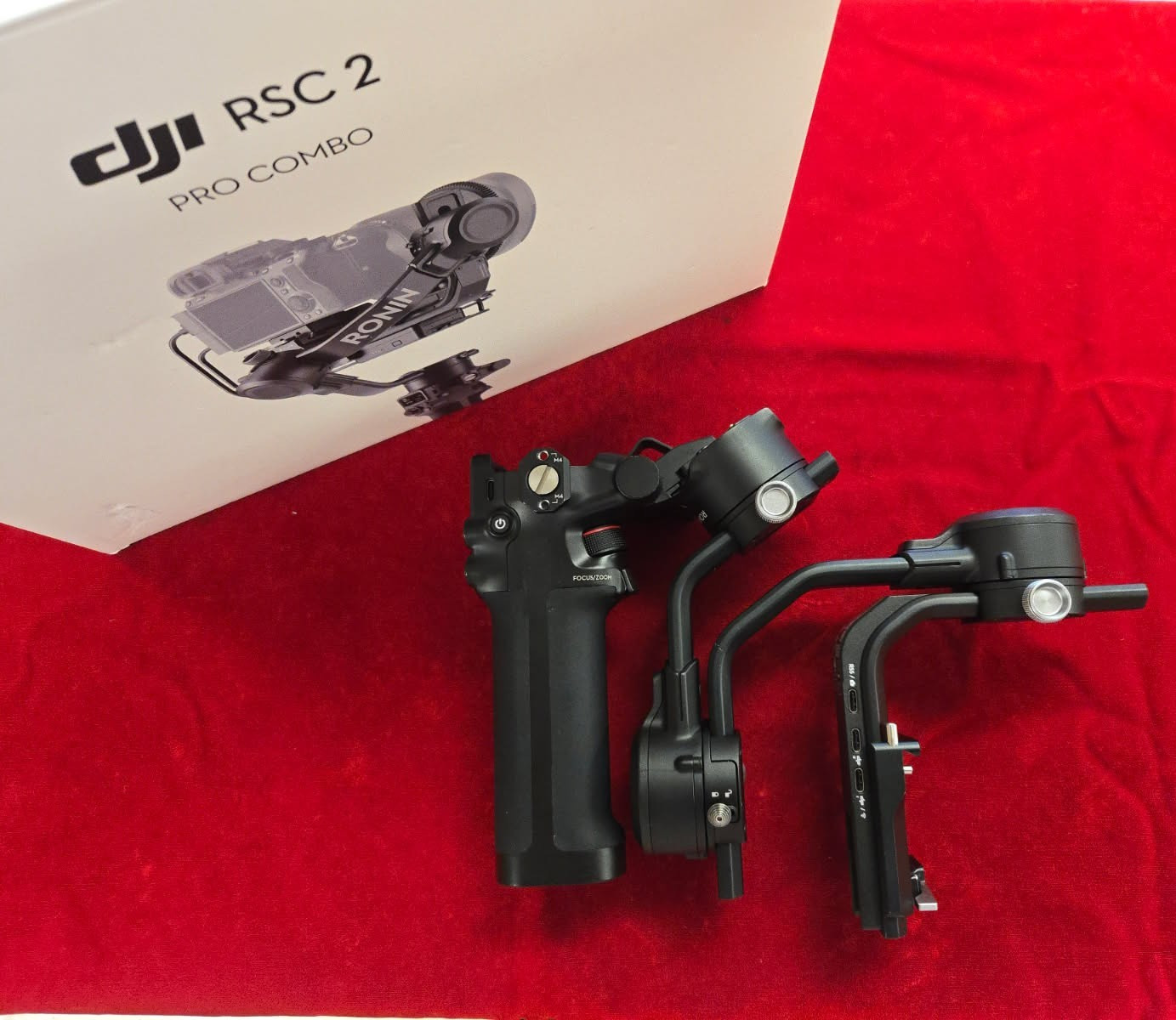 DJI Ronin RSC2 Pro Combo 3-Axis Gimbal Stabilizer with RavenEye Focus Motor Case