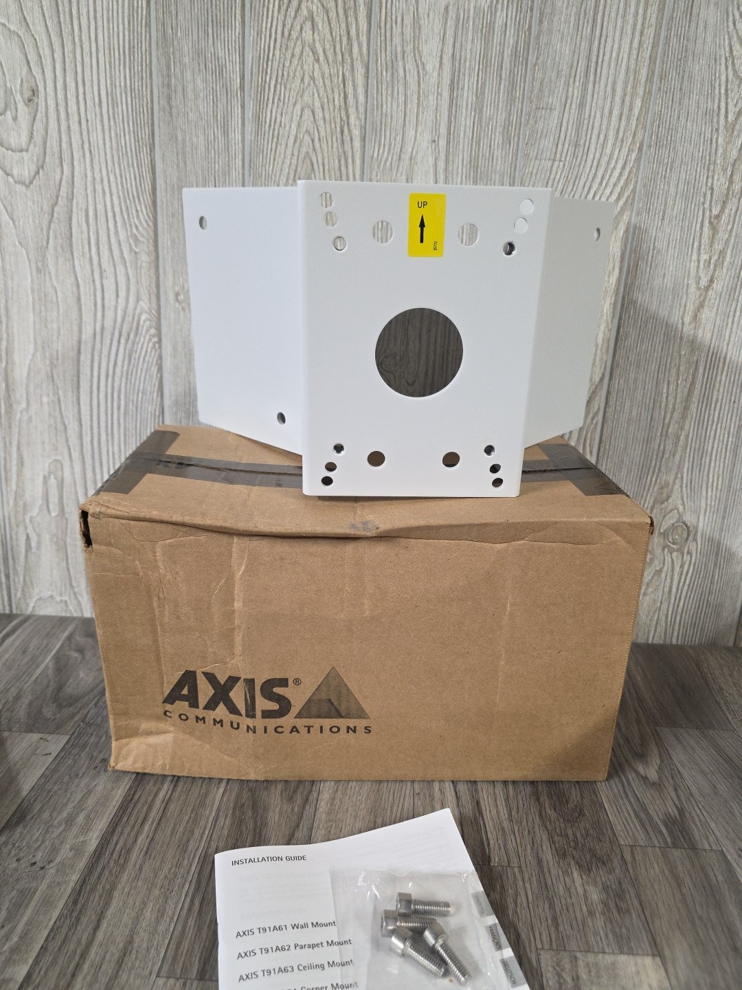 Axis T91A64 Bracket Corner 5017-641 7331021029798