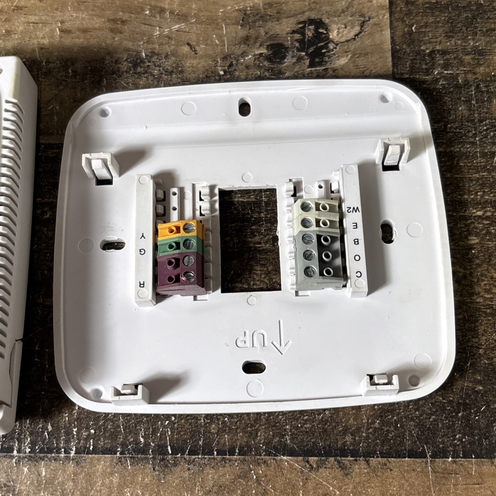 Pro1 IAQ T621-2 Multi-Stage Non-Programmable Thermostat Tested Working