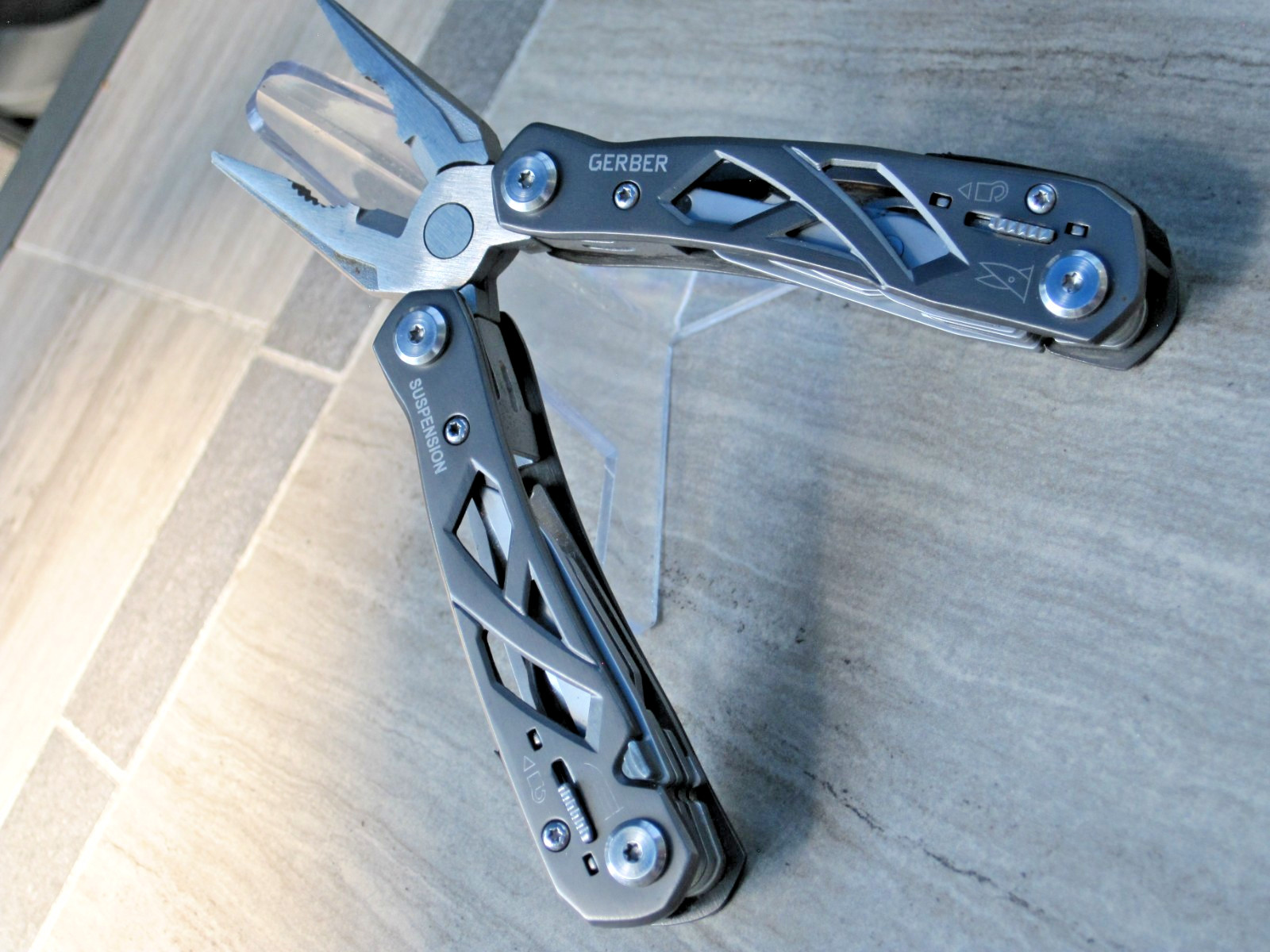 GERBER "SUSPENSION" Multitool, 10-tools