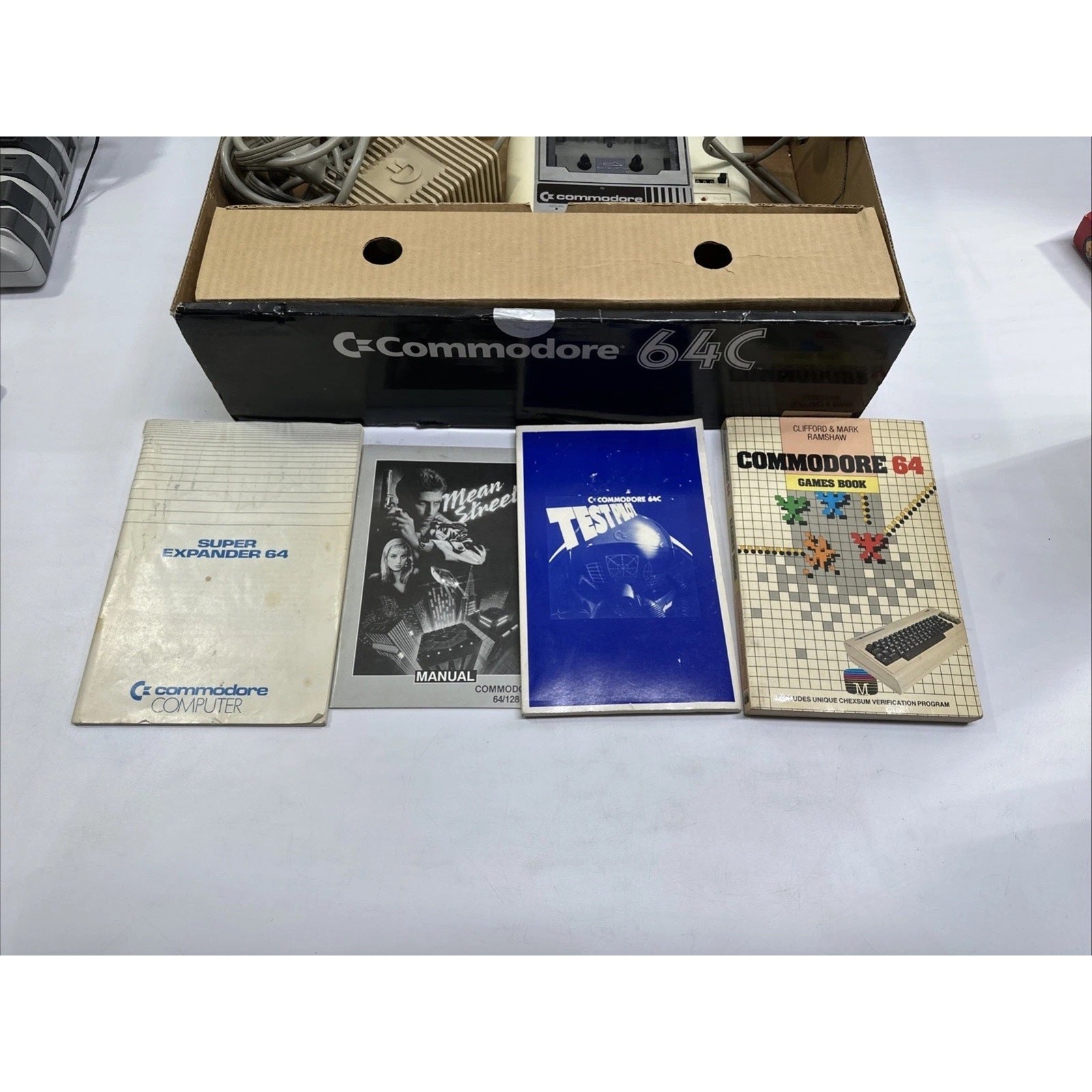 Vintage Commodore 64C Home Computer Console In Blue Box Working W/ Cassette