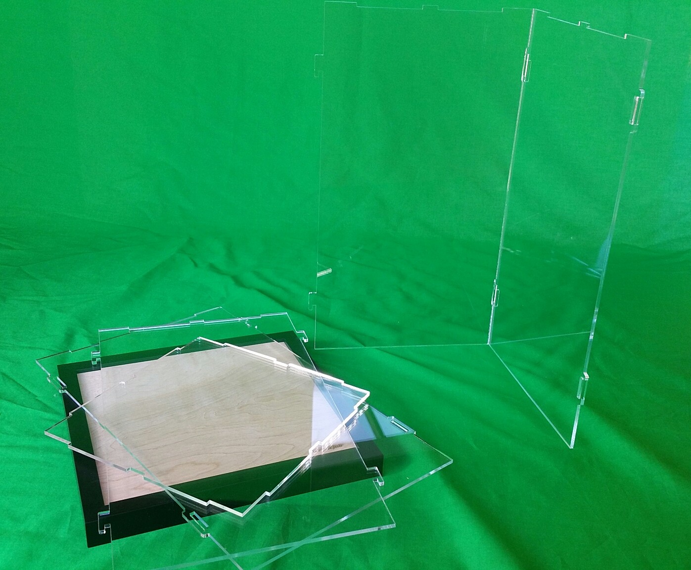 14"L x 14"W x 28"H display case Hot Toy Figures 1/6 Scale, Statue, Doll Dolls