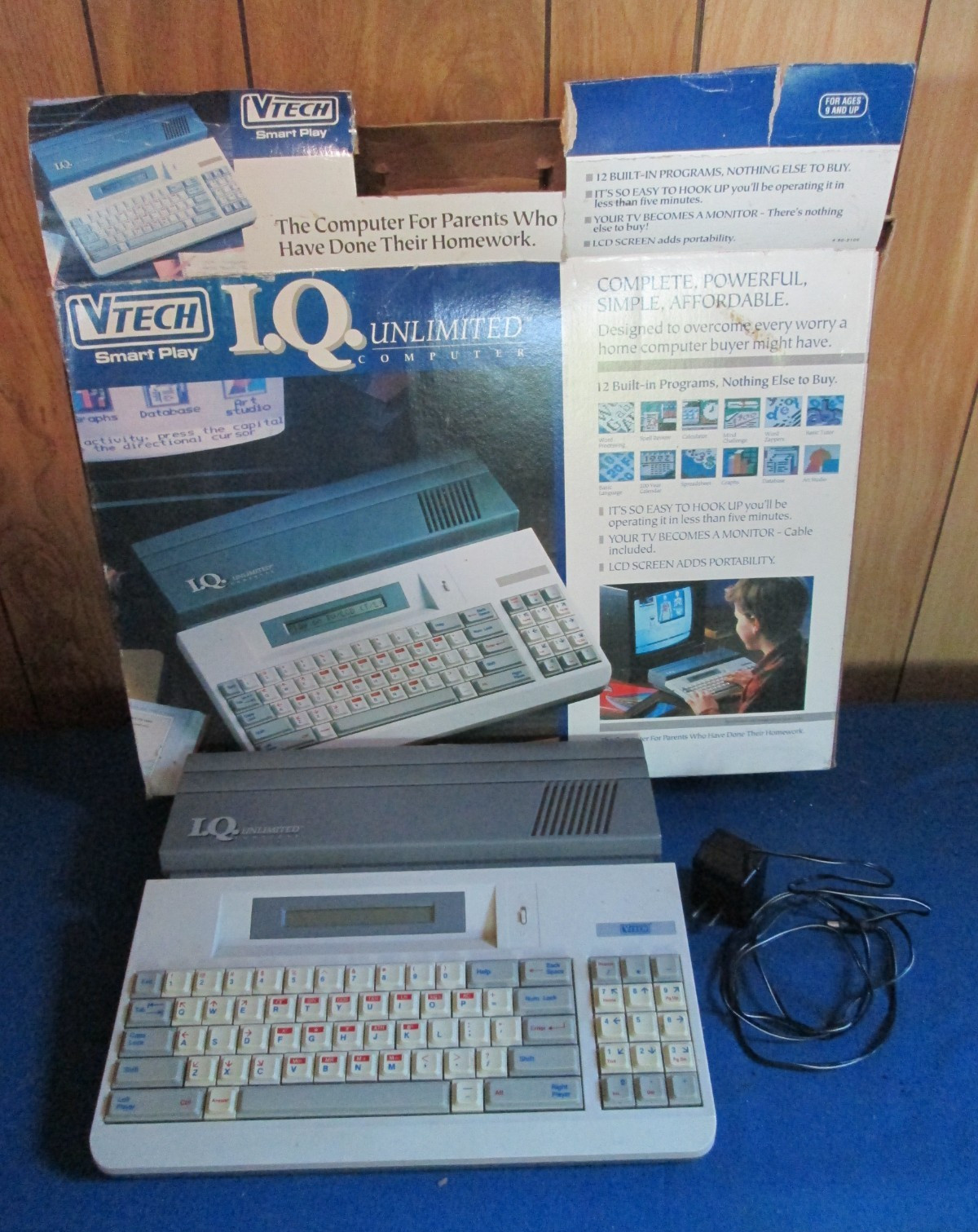 Vtech IQ Unlimited Computer Console Advantech Electronics 1991 - TESTED -