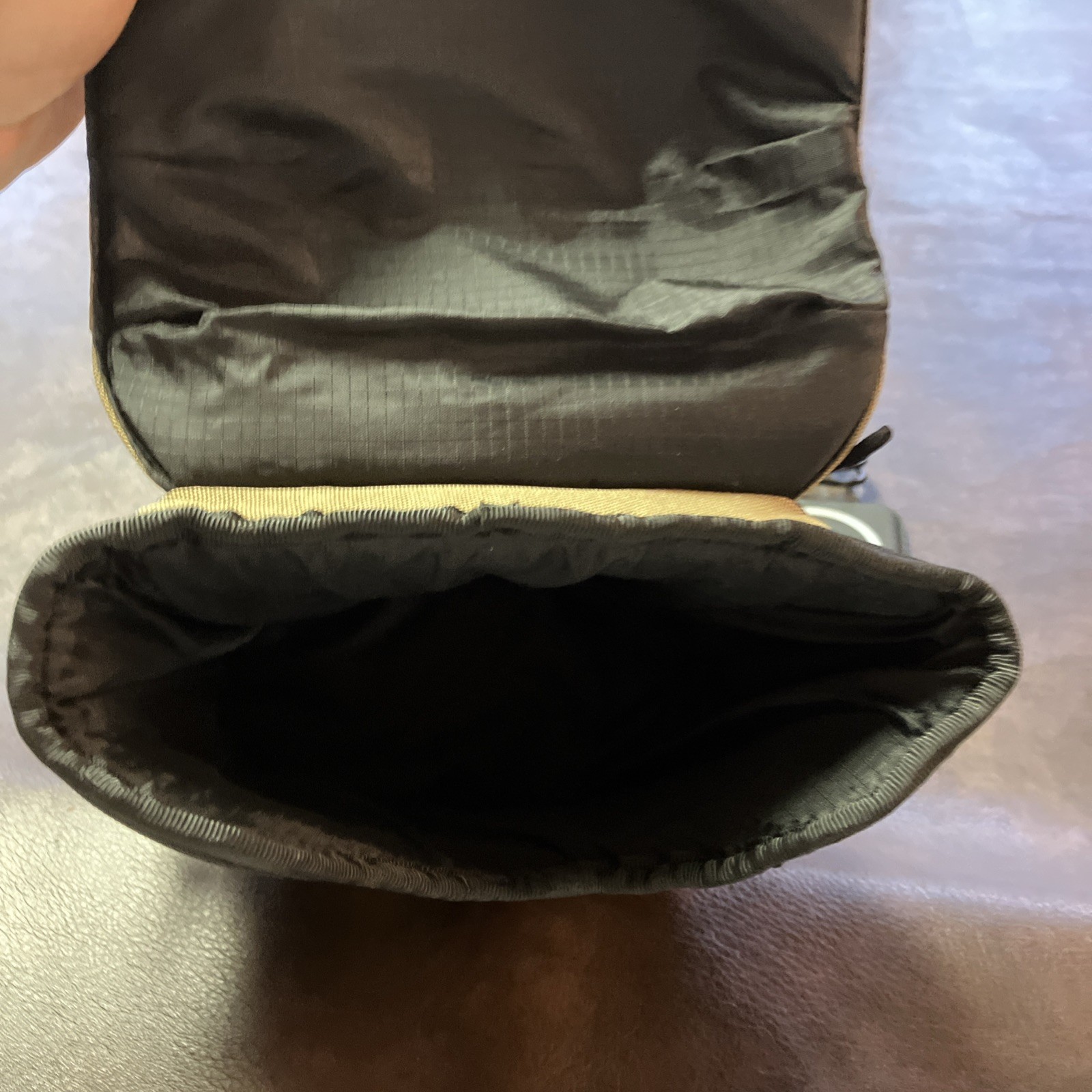 Vortex Binocular Carry Case NO HARNESS W/ Extras 7”x7”
