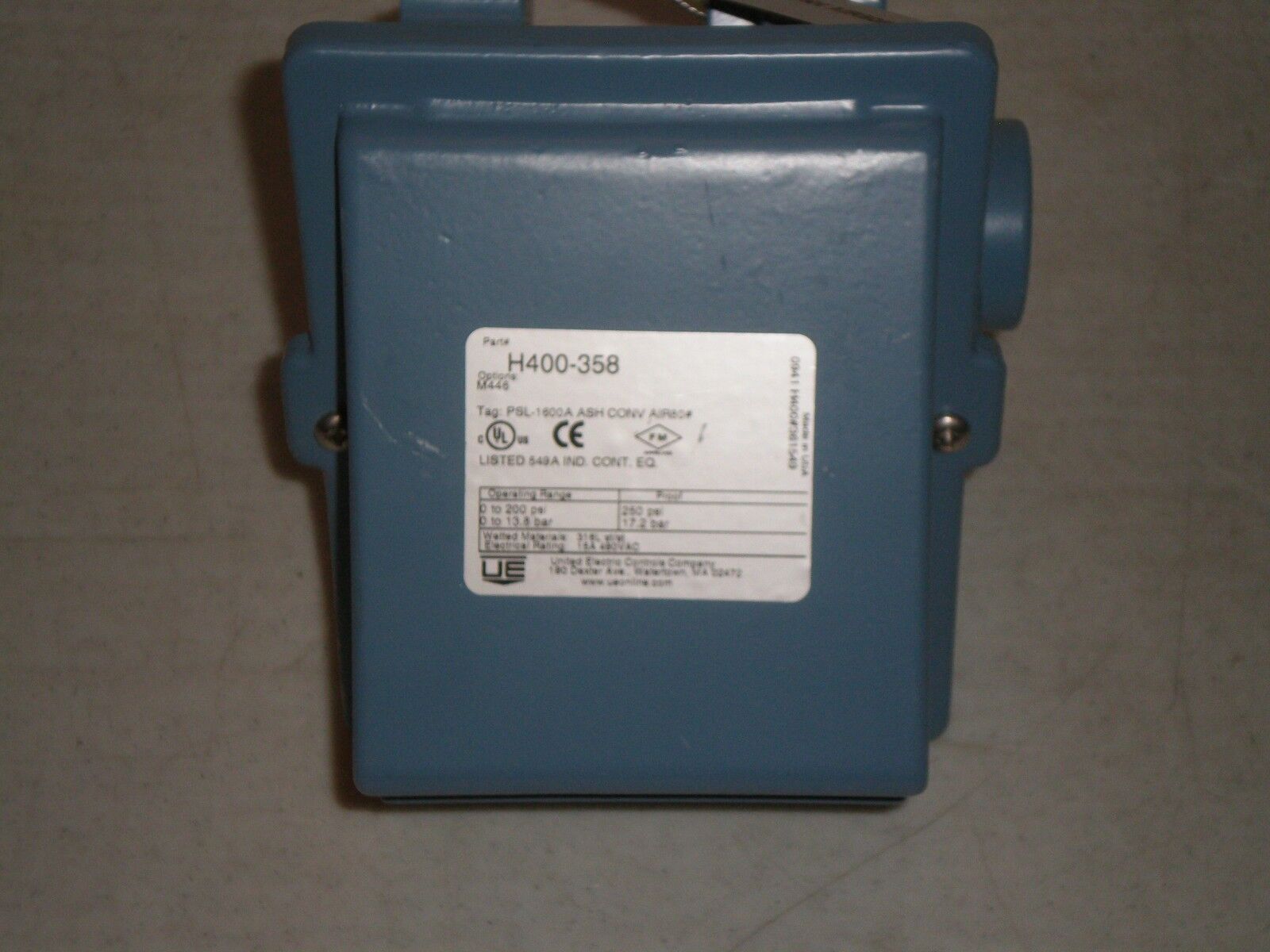 New! United Electric Controls H400-358 Temperature Switch Options: M446