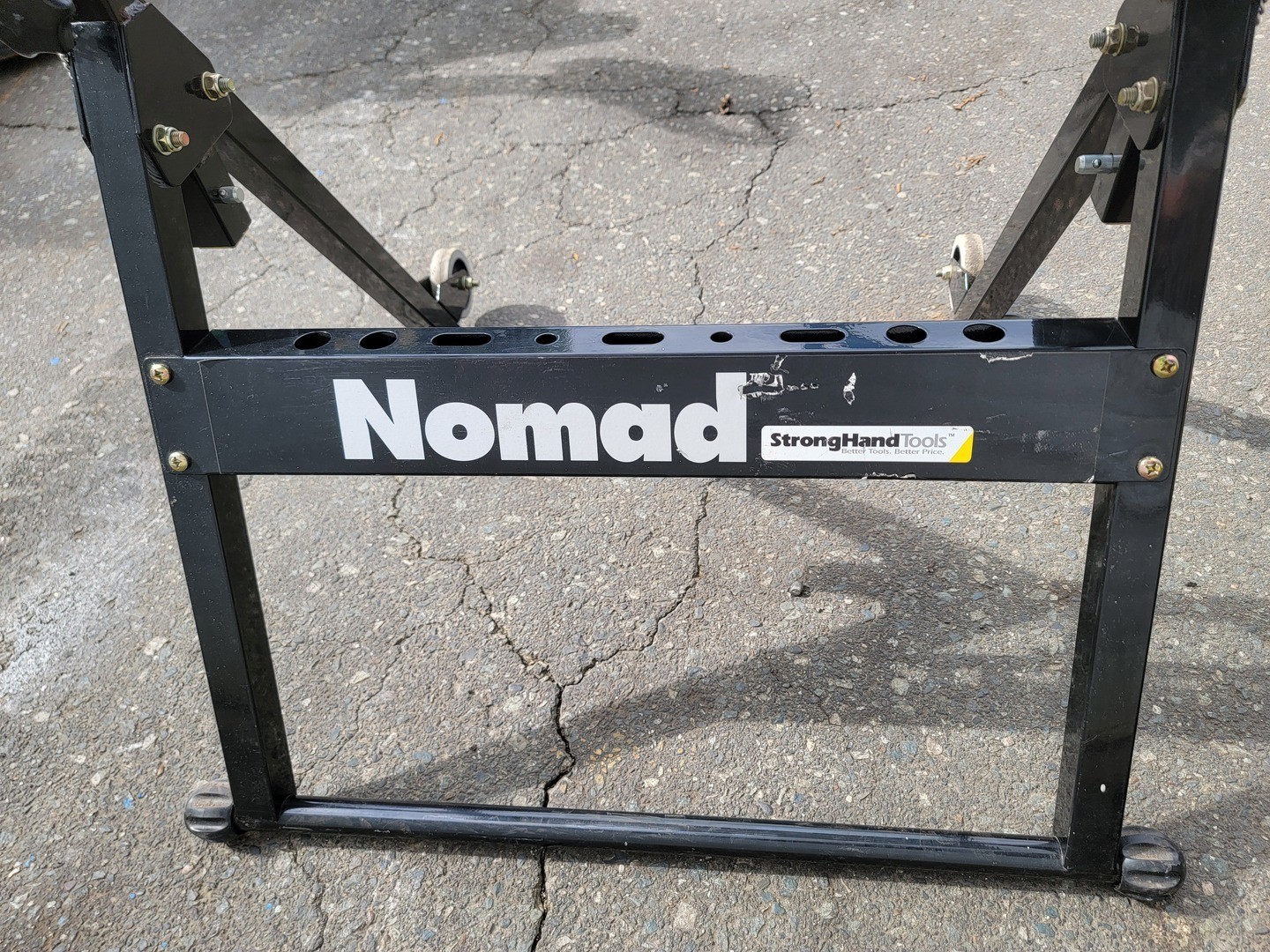 Nomad 30" x 20" Portable Welding Workbench Table