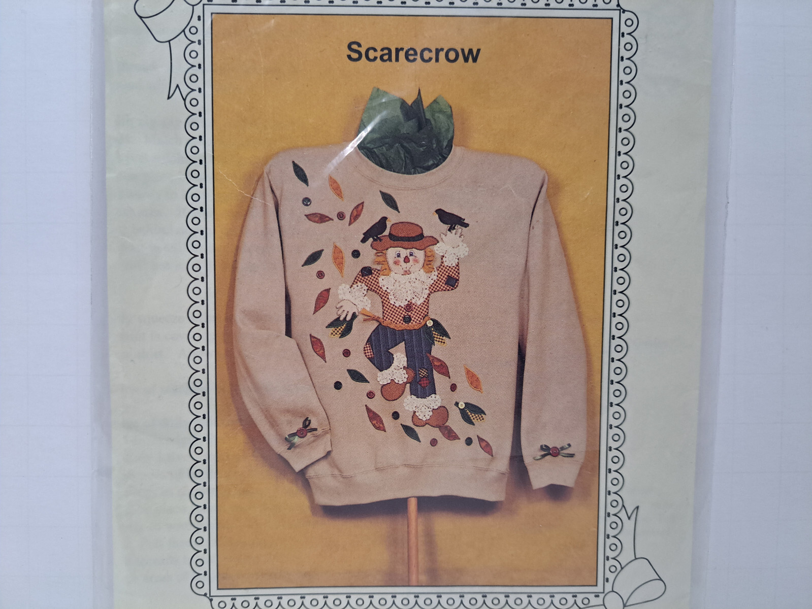 Ozark Crafts Pattern - Doily Wear Scarecrow #825