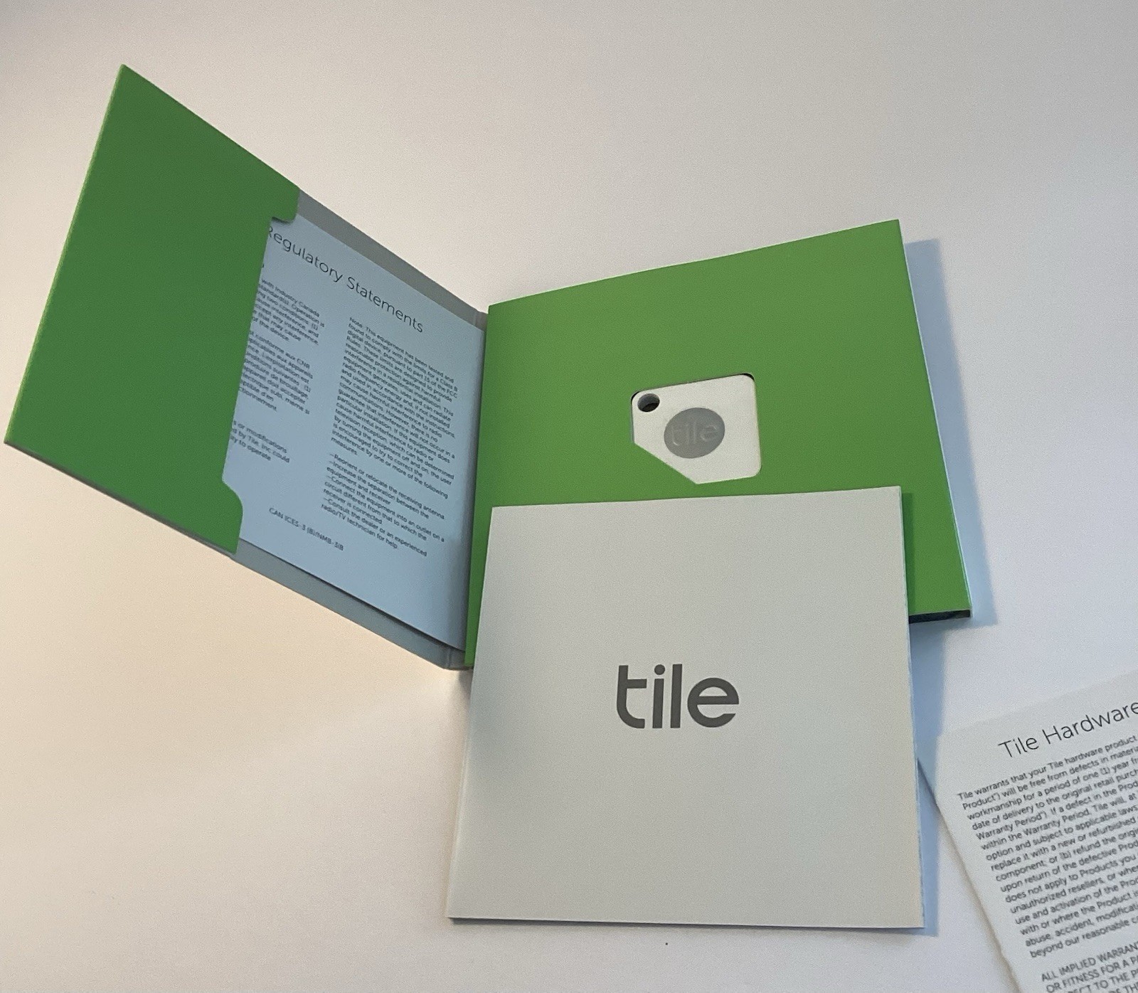 TILE MATE EC-06001 BLUETOOTH PHONE TRACKER BRAND NEW!!! L@@K!