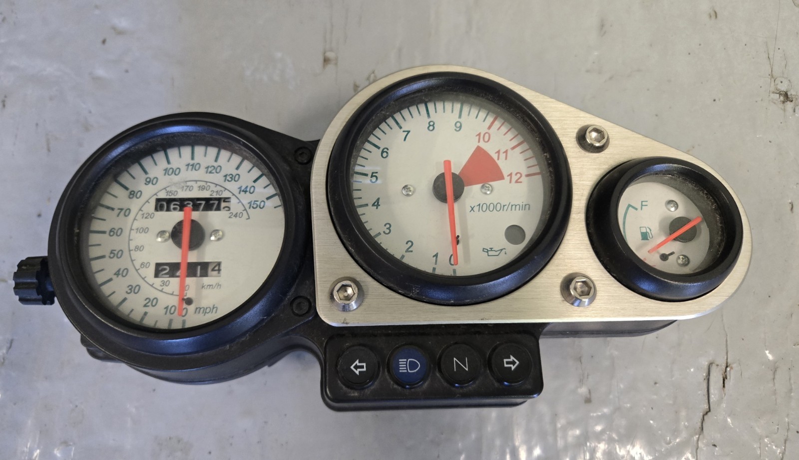 OEM KAWASAKI 2001-2005 ZR750 GAUGE SET 14091-1329 *MPH*