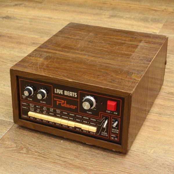Pulser / M-35 Live Beats