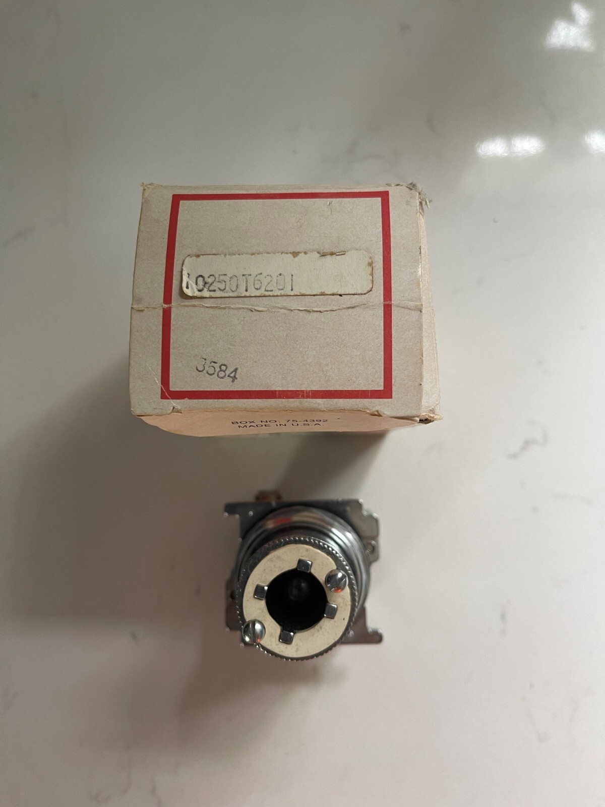 Cutler Hammer 10250T6201 -  2 position switch -  New