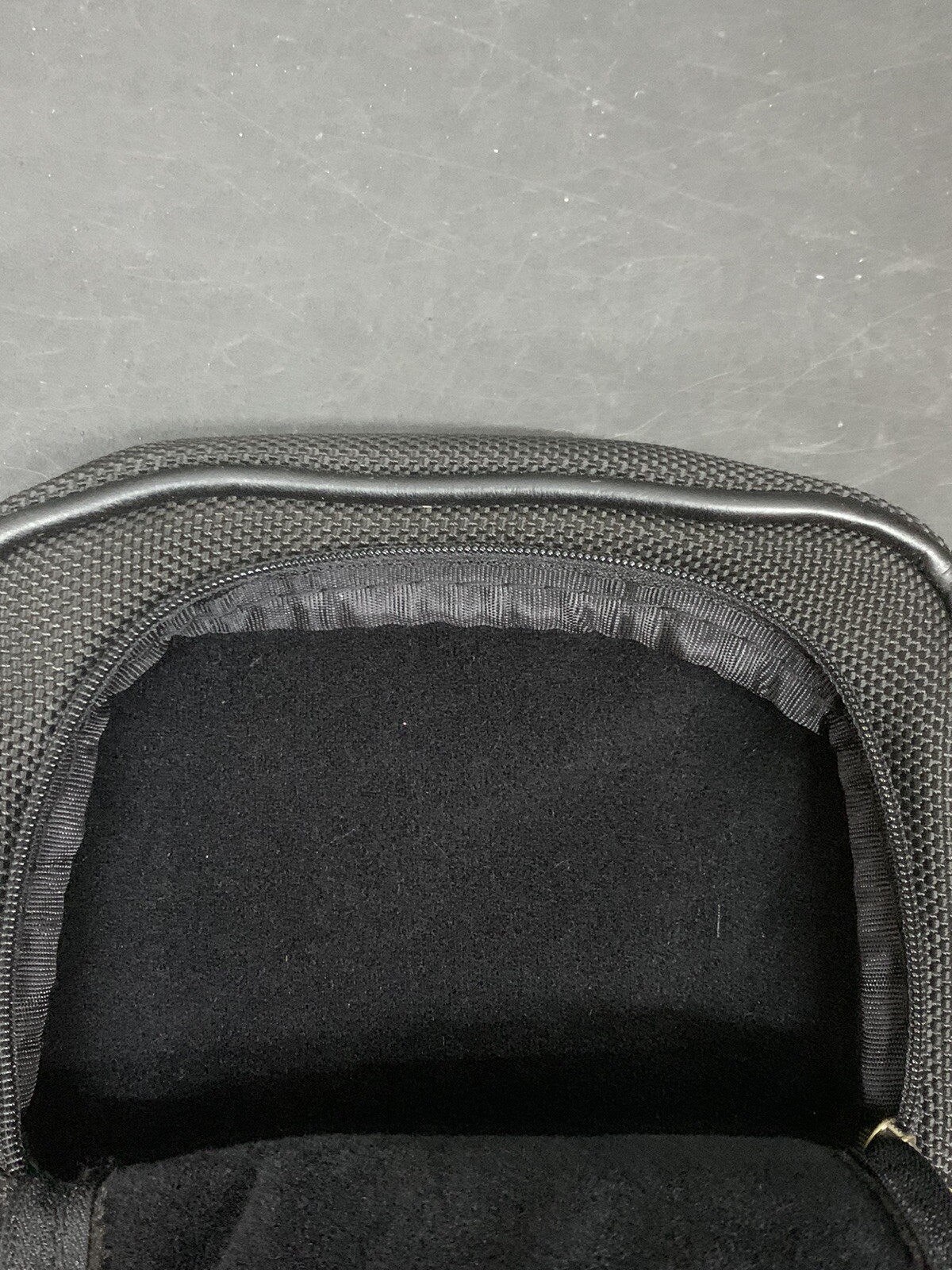 Callaway Golf Rangefinder Case Ball Tee Black Zipper