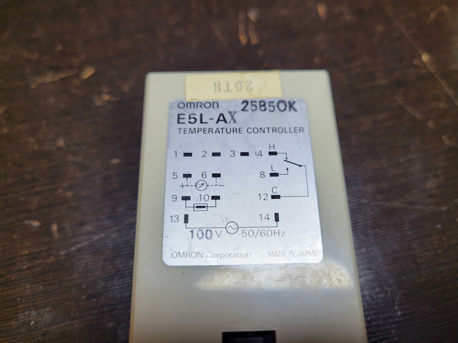 OMRON E5L-AX MANUAL TEMPERATURE CONTROLLER THERMOSTAT NICE $39