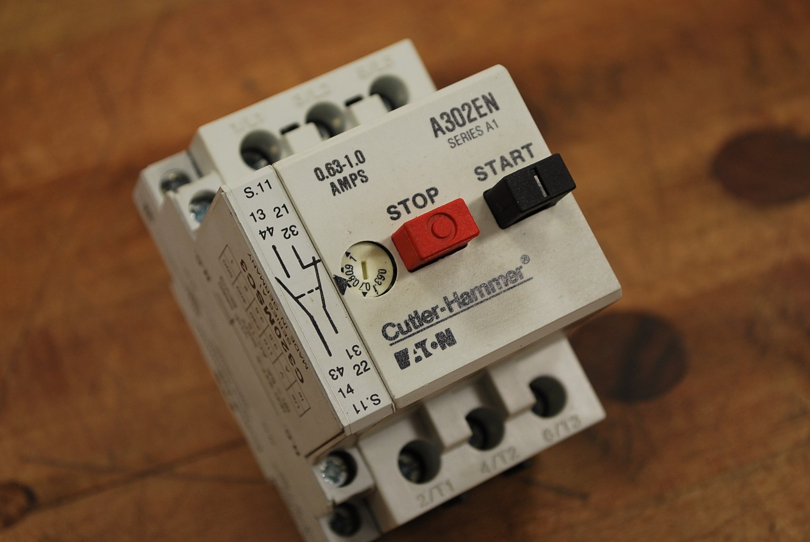 Cutler-Hammer A302EN Series A1, Starter with C320MSC3, Series A1, Aux Contact