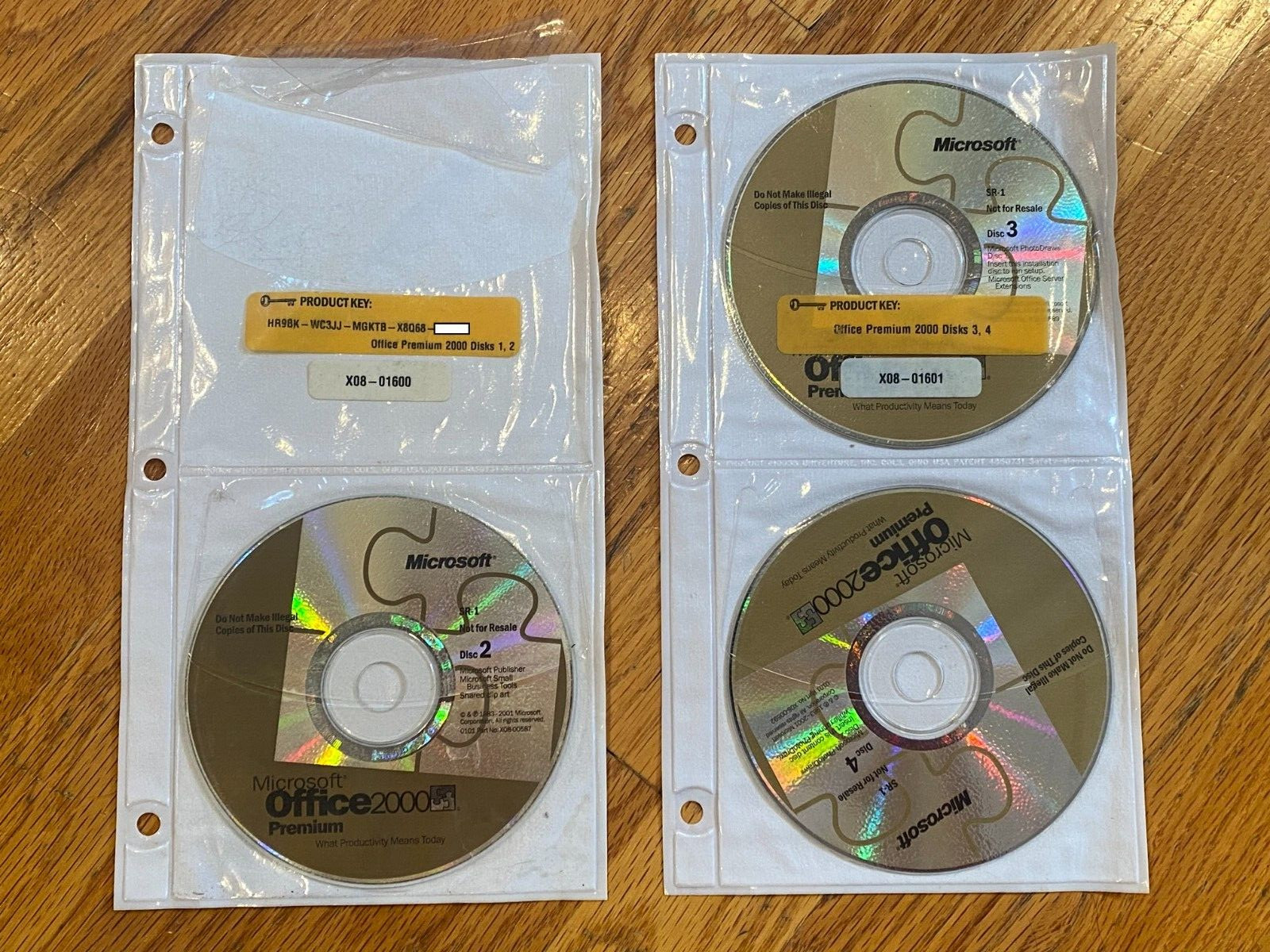 Microsoft Office 2000 Premium for Windows 3 cd-rom w Product Key Missing disc 1