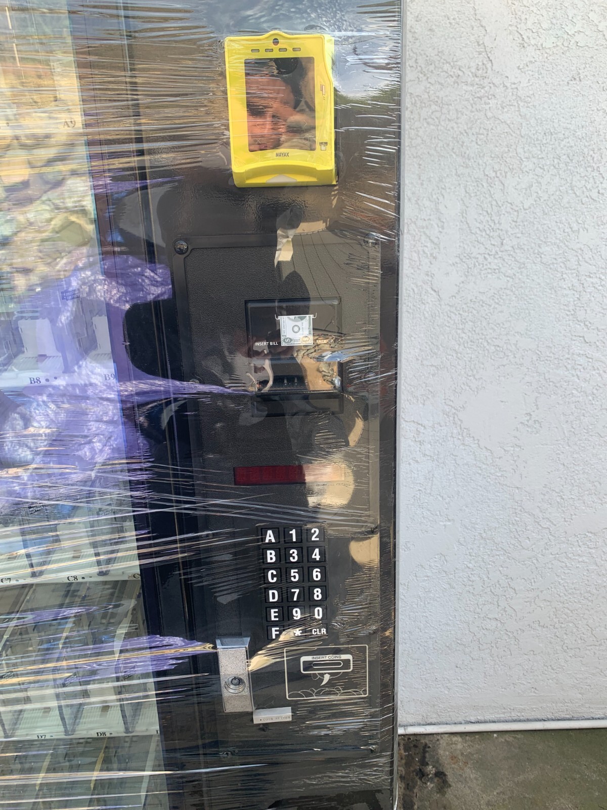 vending machine