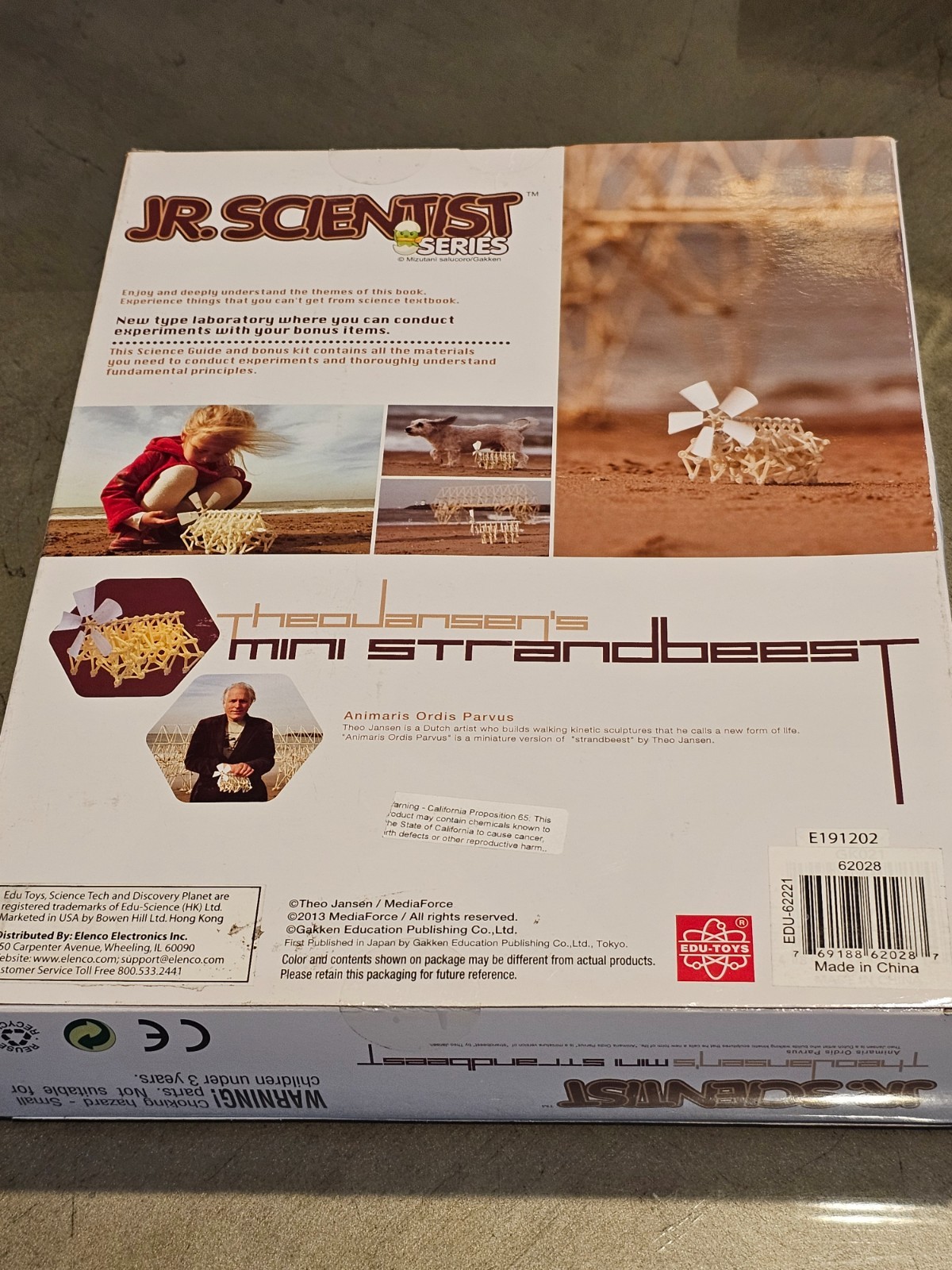 Jr. Scientist Series Create Wind-Walking Artificial Life Strandbees Model Kit