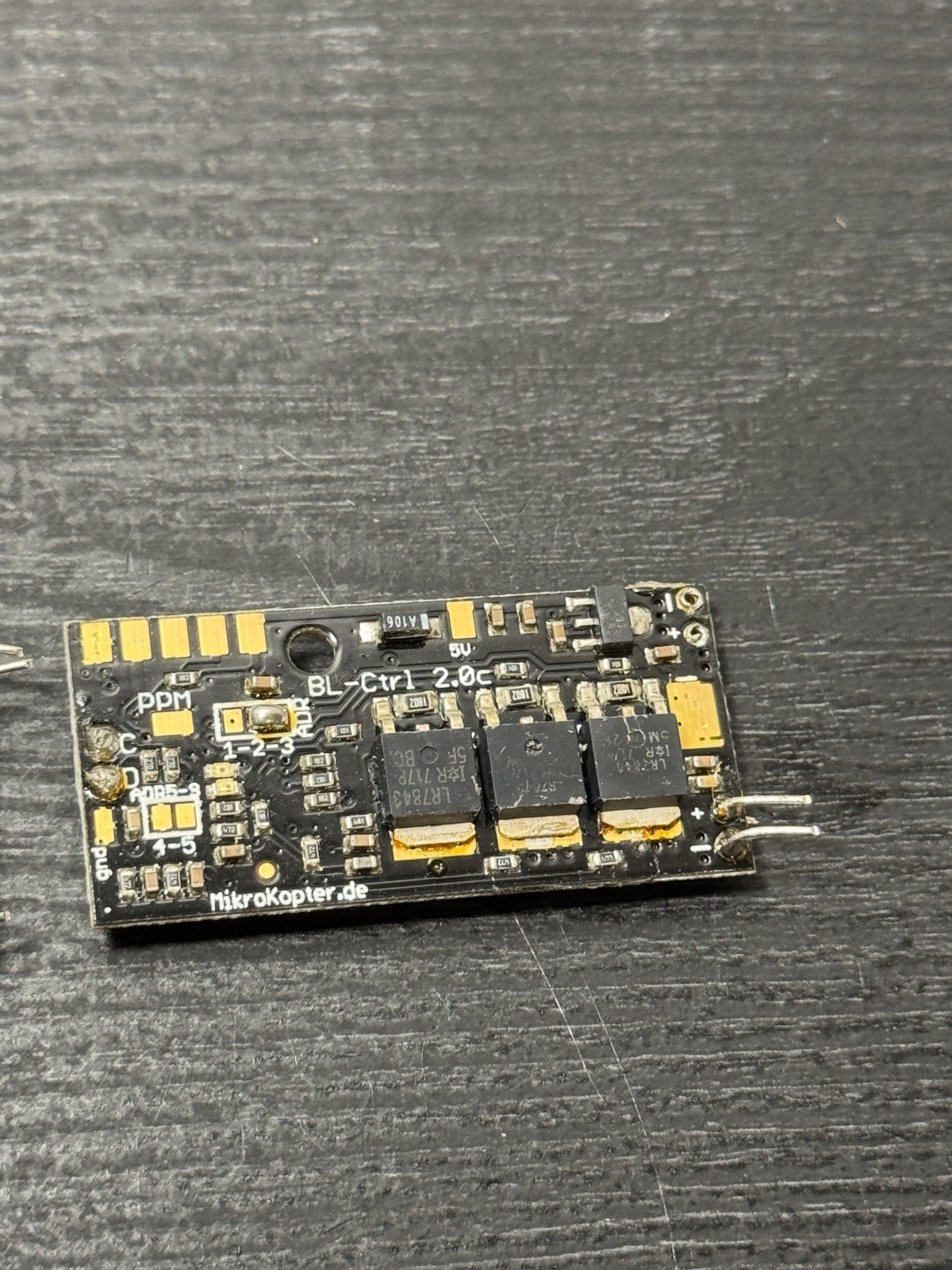 2 - BL-Ctrl V2.0 Mikrocopter Brushless Speed controllers ( Quantity 2)