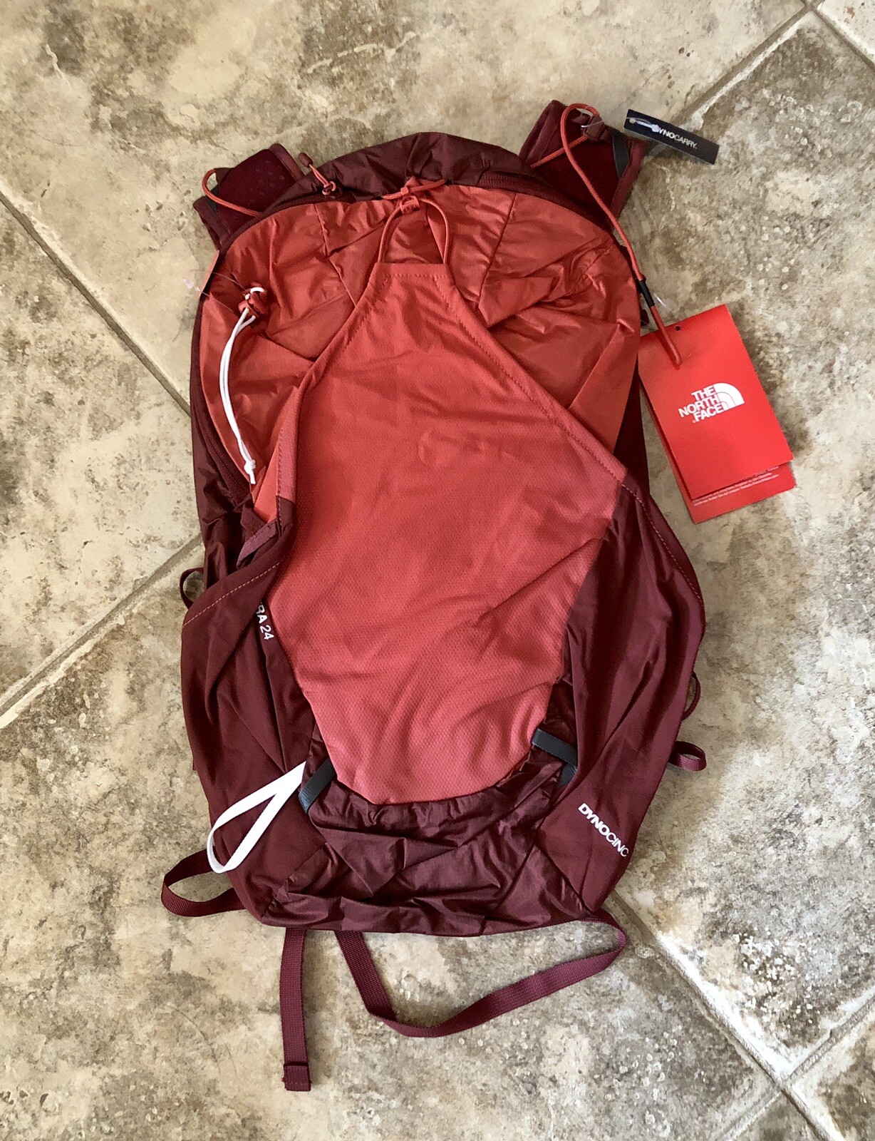 NWT New The North Face Chimera 24L Pack Backpack Barolo Red/ Sunbaked Red
