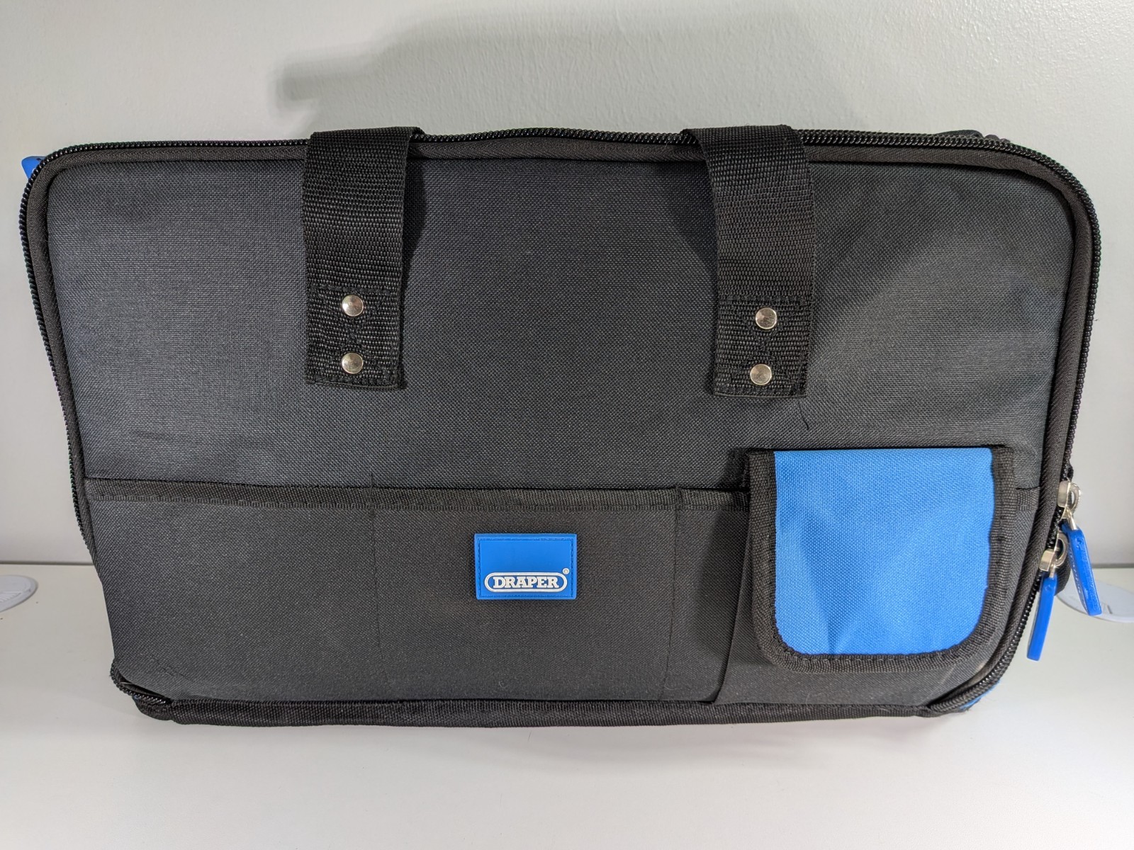 Draper Expert Technicians Laptop Tool Case Water Repellent Black With Blue Trim
