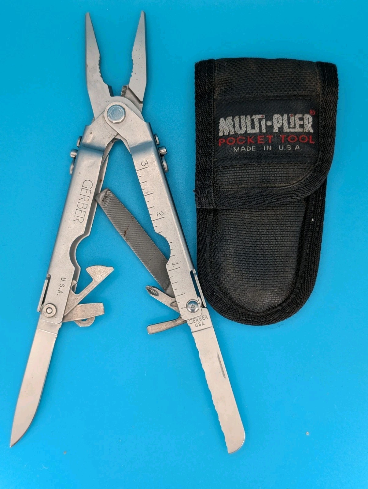 Vintage Gerber Stainless Steel Needlenose MP400 Multi-Tool Pliers! With Sheath!
