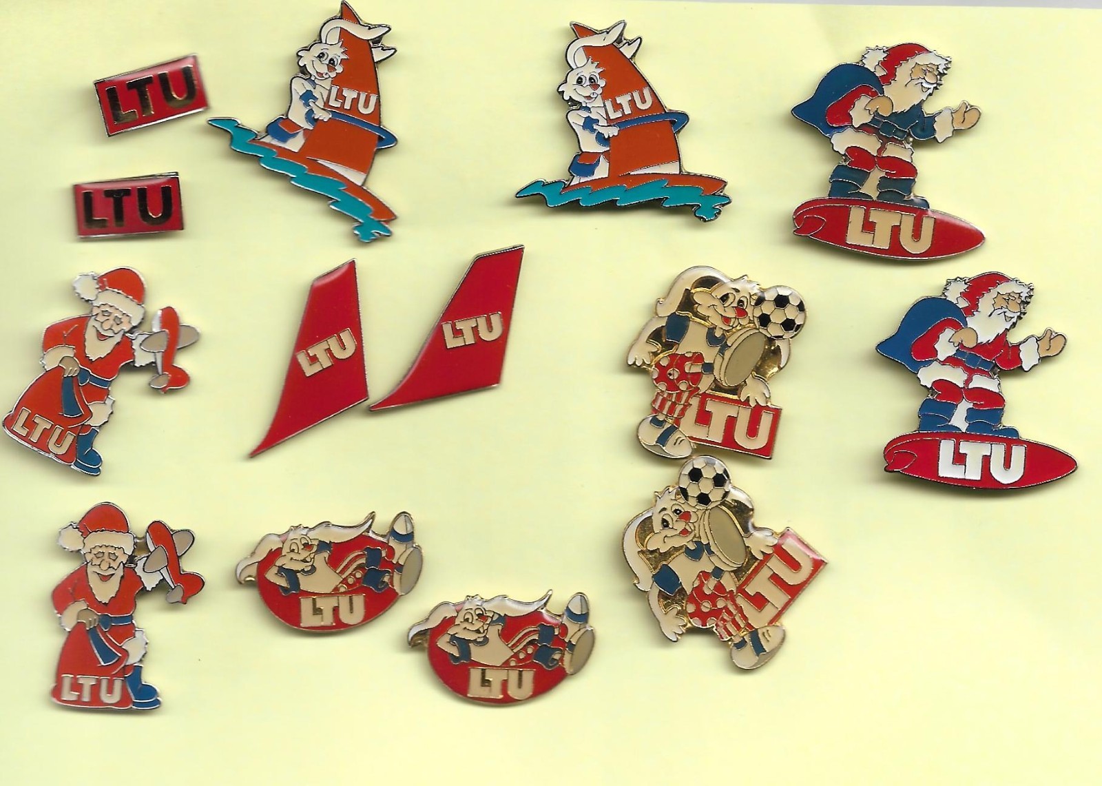 LTU International Airways LTU pins & BPZ: collection 14 pins + 12 leaflets