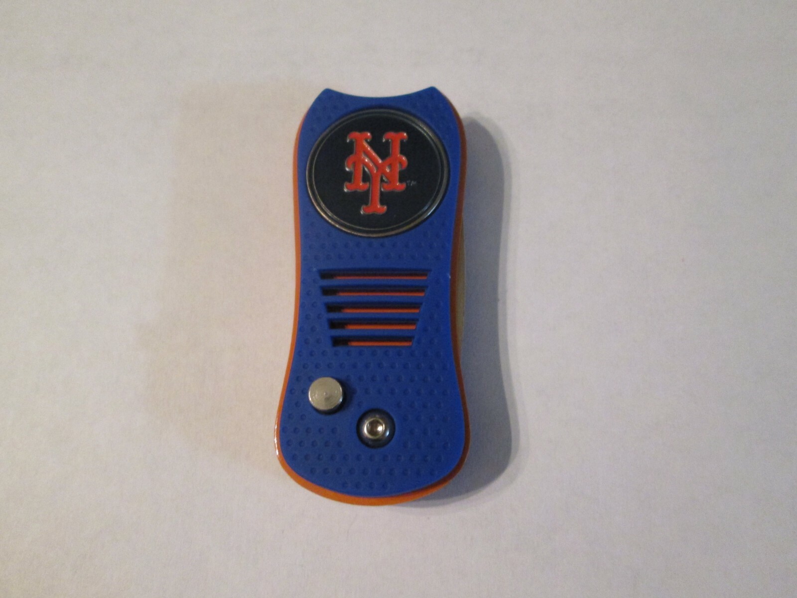 New York Mets 2 Sided Golf Ball Marker with Switchfix Switchblade Divot Tool